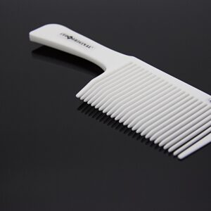 Weltneuheit: Jetzt den 3D Bartkamm statt eine Bartbürste in unserem Shop ordern